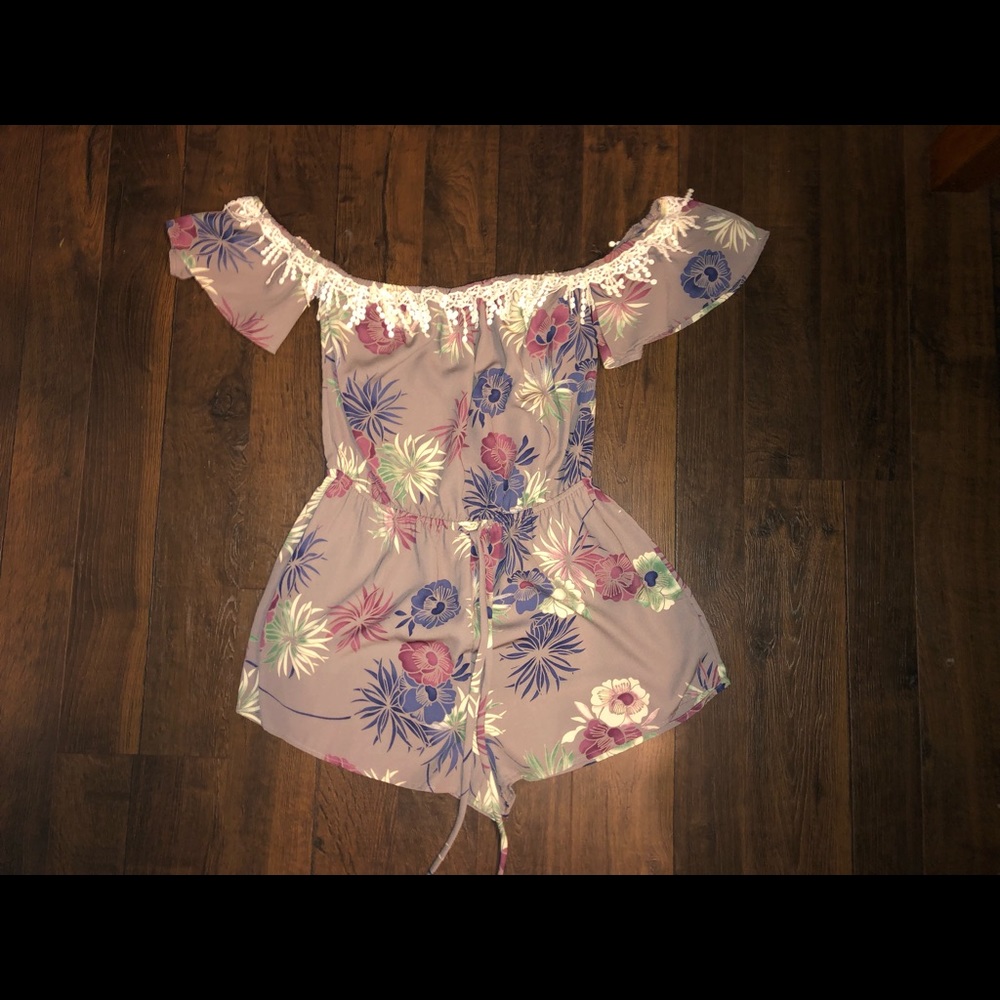 Strapless floral romper
